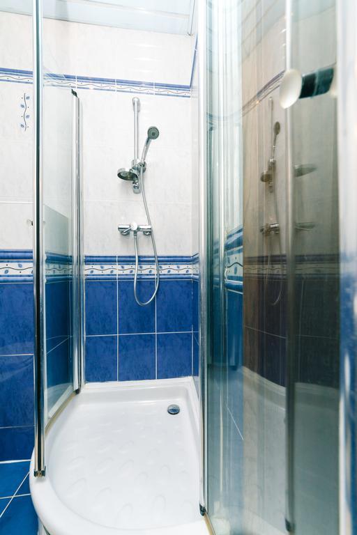 Two-Storey Apartment Near Iec Kiev Bagian luar foto
